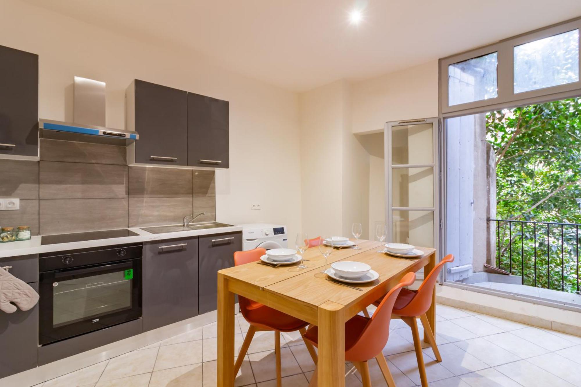 Spacieux Appartement En Plein Coeur De Béziers Dış mekan fotoğraf
